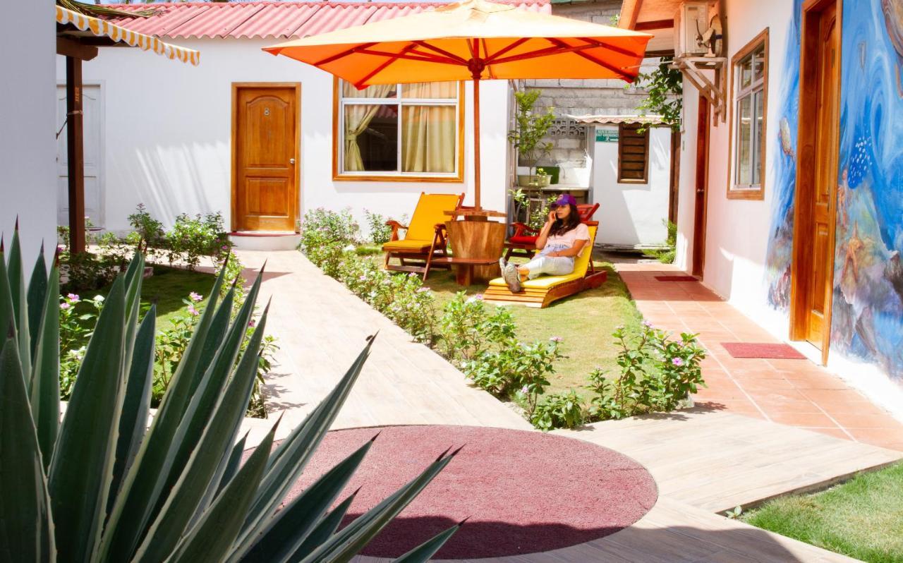 Hotel Coral Blanco With High Speed Internet Starlink And Galapagos Tour Operator Puerto Villamil Kültér fotó