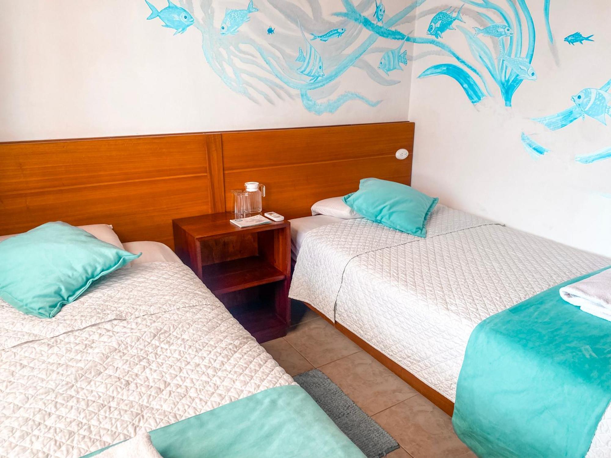 Hotel Coral Blanco With High Speed Internet Starlink And Galapagos Tour Operator Puerto Villamil Kültér fotó