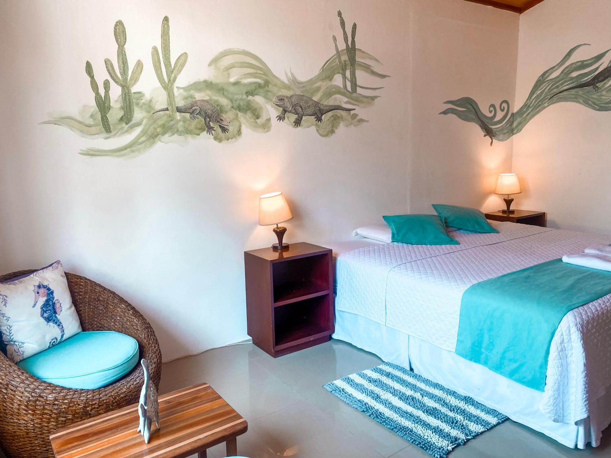 Hotel Coral Blanco With High Speed Internet Starlink And Galapagos Tour Operator Puerto Villamil Kültér fotó