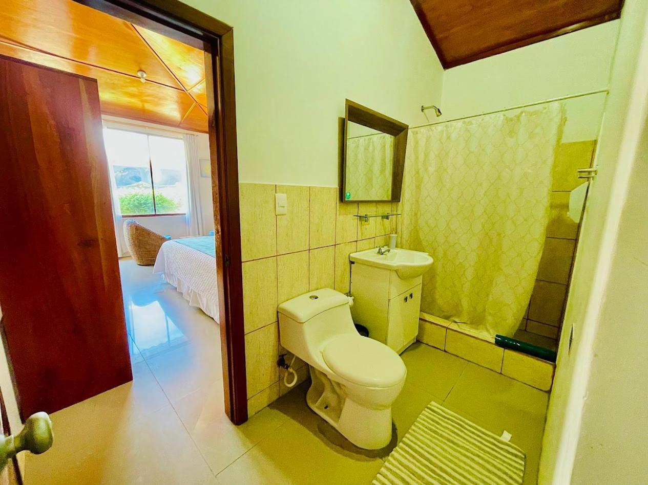 Hotel Coral Blanco With High Speed Internet Starlink And Galapagos Tour Operator Puerto Villamil Kültér fotó
