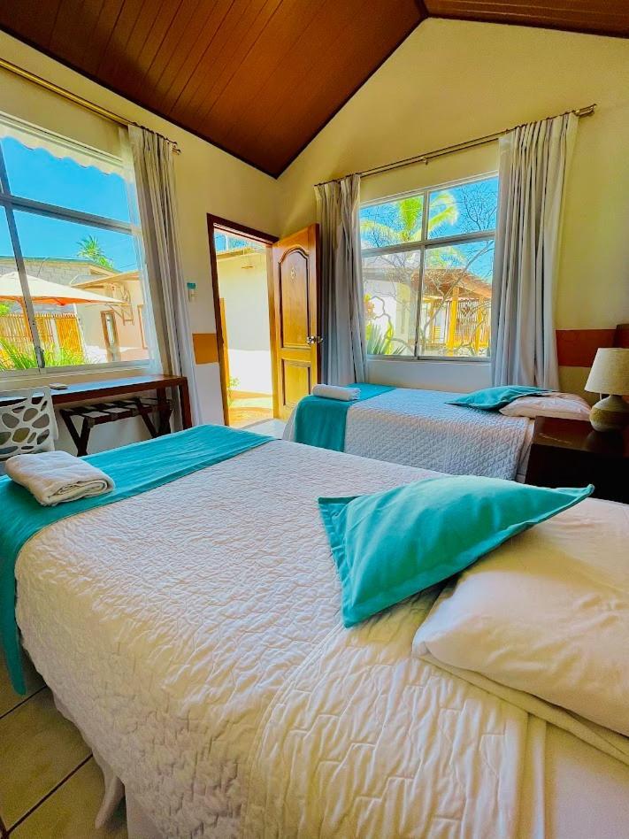 Hotel Coral Blanco With High Speed Internet Starlink And Galapagos Tour Operator Puerto Villamil Kültér fotó